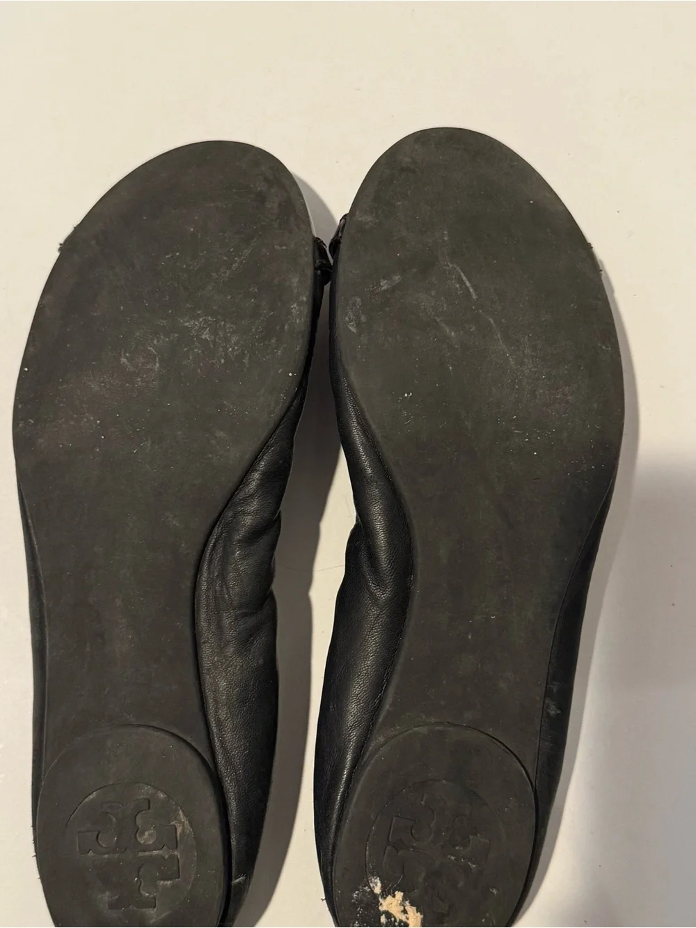 Tory Burch Black Leather Patent-Toe Ballet Flats with Logo Bow